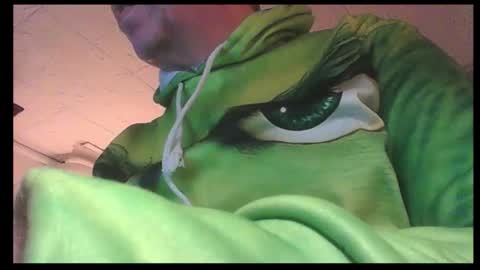 hot n  nasty online show from 12-15-24, 09:31