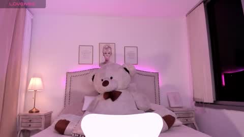 haru online show from 11-19-25, 02:22