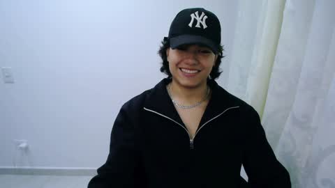 Snapshot of haru_boi chatting on 02-07-25, 04:27 Haru online show from 02-07-25, 04:27