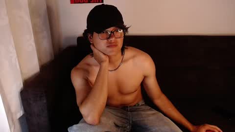 Snapshot of haru_boi chatting on 09-20-25, 07:09 Haru online show from 09-20-25, 07:09