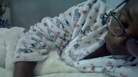 Snapshot of harysette chatting on 06-23-26, 02:37 harysette online show from 06-23-26, 02:37