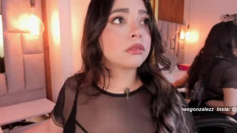 Snapshot of has_gonzalezz chatting on 05-05-26, 04:53 has_gonzalezz online show from 05-05-26, 04:53