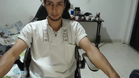 Snapshot of hasani_savala chatting on 09-16-25, 06:36 Hasani online show from 09-16-25, 06:36