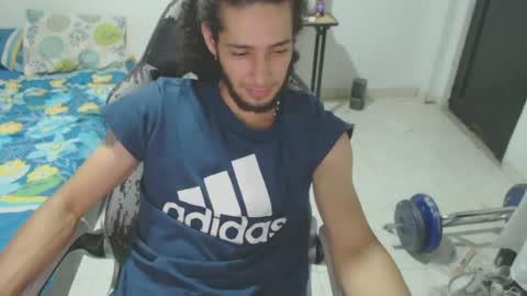 Snapshot of hasani_savala chatting on 10-18-25, 03:31 Hasani online show from 10-18-25, 03:31