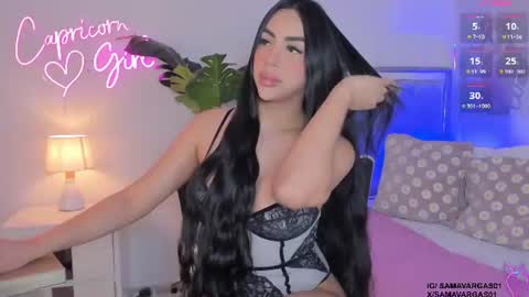 Snapshot of hasbella_saenz1 chatting on 06-22-26, 10:18 s online show from 06-22-26, 10:18