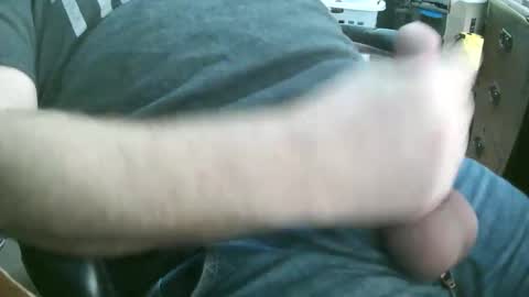 Snapshot of hashtagsorcerer chatting on 11-12-25, 04:18 boner man online show from 11-12-25, 04:18