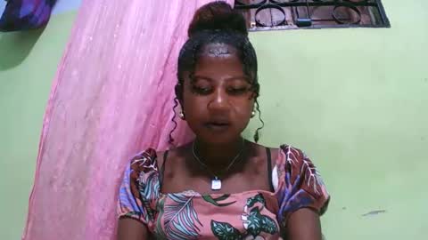 Snapshot of hasleyinah chatting on 01-11-26, 05:07 hasleyinah online show from 01-11-26, 05:07