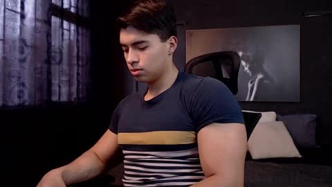 hat_guy01 online show from 03-31-26, 08:42