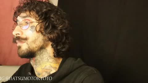 More content   2   online show from 02-16-25, 06:21