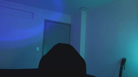 More content   2   online show from 09-25-25, 04:49