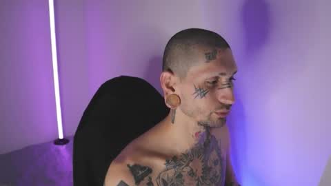 More content   2   online show from 02-05-26, 12:15