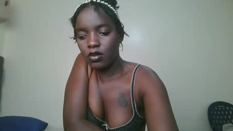 Snapshot of havanna_p chatting on 05-23-26, 05:06 Havanna online show from 05-23-26, 05:06