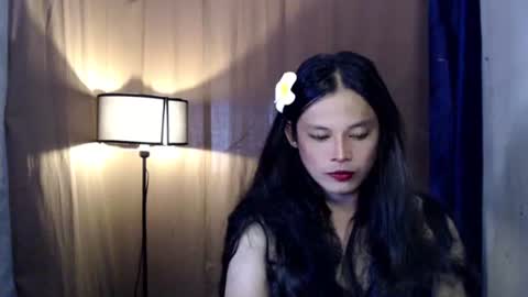Snapshot of having_morning_wood chatting on 10-12-25, 02:43 LALA A online show from 10-12-25, 02:43
