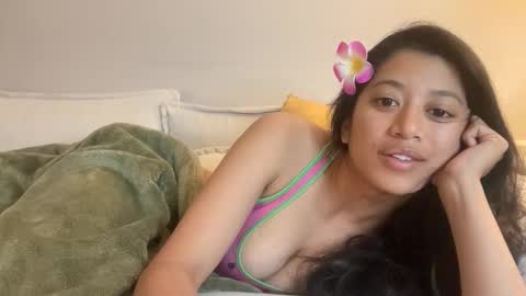 hawaiigirl_ online show from 11-25-25, 01:49