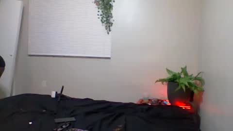 hawtchoc37 online show from 06-09-26, 07:53