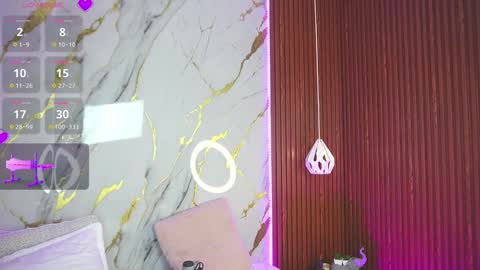 Snapshot of hay1_ chatting on 12-15-24, 07:13 haylie See you tonight at 8pm Colombia time online show from 12-15-24, 07:13