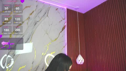 Snapshot of hay1_ chatting on 01-21-25, 06:22 haylie See you tonight at 8pm Colombia time online show from 01-21-25, 06:22