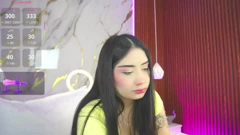 Snapshot of hay1_ chatting on 02-24-25, 04:38 haylie See you tonight at 8pm Colombia time online show from 02-24-25, 04:38