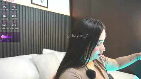 haylie  See you tonight at 8pm Colombia time online show from 05-28-26, 05:38