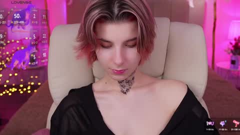 Snapshot of haylaamber chatting on 12-19-24, 05:50 haylaamber online show from 12-19-24, 05:50