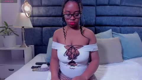Snapshot of hazel_lanee chatting on 06-29-26, 07:58 hazel_lanee online show from 06-29-26, 07:58