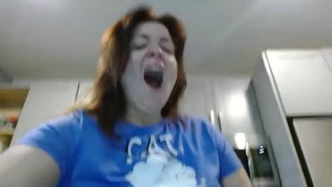 Hazel online show from 03-09-25, 01:26