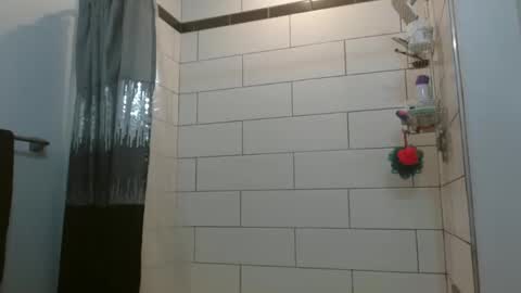 Hazel online show from 03-10-25, 01:32