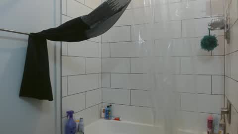 Hazel online show from 09-28-25, 06:57