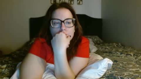 Hazel online show from 10-04-25, 12:19