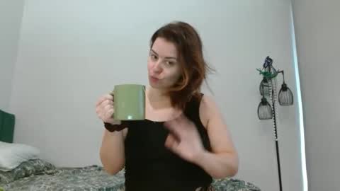 Hazel online show from 10-04-25, 12:25