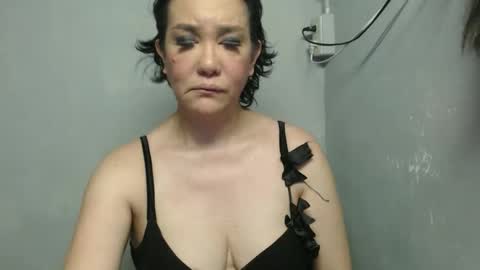 hazelannenatividad3 online show from 04-11-26, 12:59