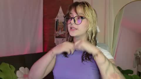 Hazel Brown online show from 04-14-26, 01:00