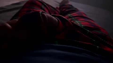 Snapshot of hazzhec chatting on 12-15-24, 01:46 HazzHec online show from 12-15-24, 01:46