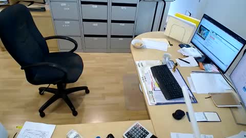 Snapshot of hb2283 chatting on 06-08-26, 11:49 h babe online show from 06-08-26, 11:49