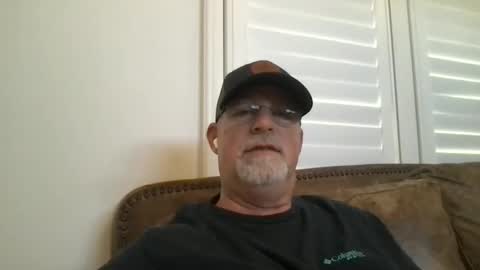 Hdeuce22 online show from 04-27-26, 06:50