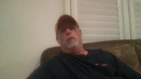 Snapshot of hdeuce22 chatting on 06-11-26, 02:53 Hdeuce22 online show from 06-11-26, 02:53