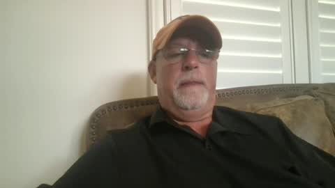 Snapshot of hdeuce22 chatting on 06-15-26, 03:25 Hdeuce22 online show from 06-15-26, 03:25
