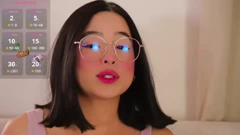 Snapshot of hearmymoans_18 chatting on 03-10-26, 03:28 hearmymoans_18 online show from 03-10-26, 03:28