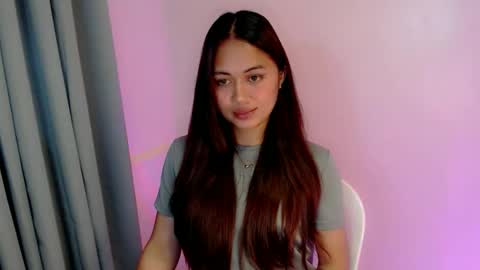 Snapshot of heart_of_asia chatting on 10-06-25, 08:12 Yoshin online show from 10-06-25, 08:12