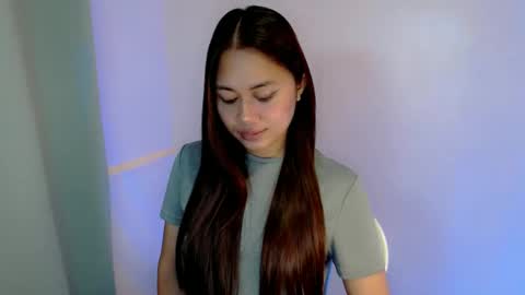 Snapshot of heart_of_asia chatting on 11-23-25, 08:08 Yoshin online show from 11-23-25, 08:08