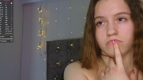 Hi everyone i am Alice pls dont be rude   fav patterns 77  99  111  222  333 online show from 03-04-25, 09:22