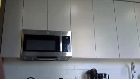 heatwavee online show from 12-19-24, 05:29