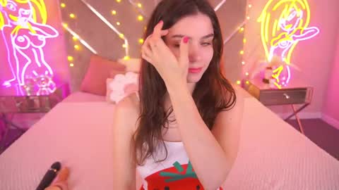 Snapshot of heavenelle chatting on 05-10-26, 05:56 heavenelle online show from 05-10-26, 05:56
