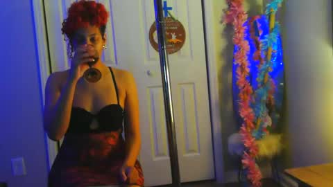 Heavenllyy online show from 04-17-26, 05:43