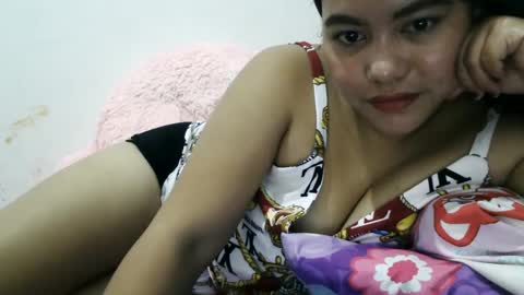 heavenlyeyes69 online show from 02-06-25, 08:45