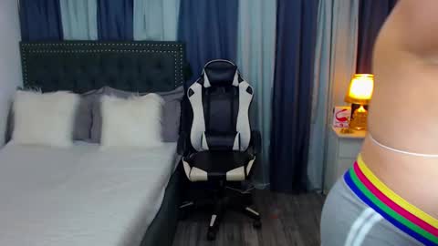 Snapshot of heavenlytransx chatting on 02-08-25, 01:33 ITS FREE TO ASK online show from 02-08-25, 01:33