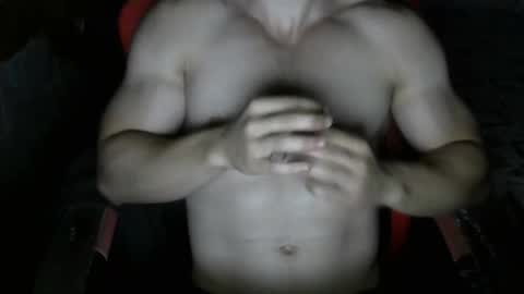 Snapshot of hebarsensei chatting on 12-18-25, 03:45 hebarsensei online show from 12-18-25, 03:45