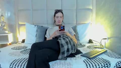 Keira Hecate online show from 01-17-26, 08:01