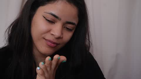 Snapshot of hecate333 chatting on 01-05-25, 11:48 hecate333 online show from 01-05-25, 11:48