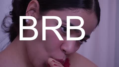 Snapshot of hecate333 chatting on 03-10-25, 11:21 hecate333 online show from 03-10-25, 11:21